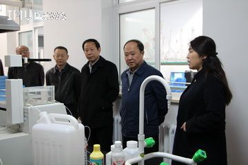 我校与自治区气象局召开合作共建大气科学类专业研讨会