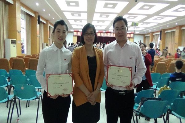 我校两名辅导员在第五届广西高校辅导员职业能力大赛中取得佳绩