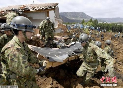 日本地震死者达42人 灾区物资不足政府瘫痪停工