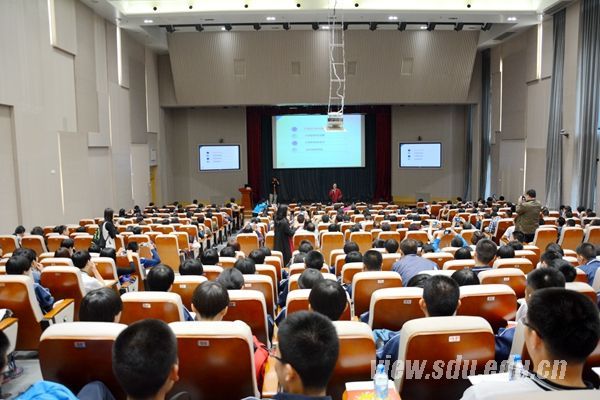 山东大学举行2016年中学生校园体验月活动