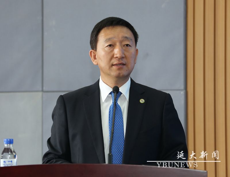 我校召开2015年校级领导班子和领导干部民主测评会议