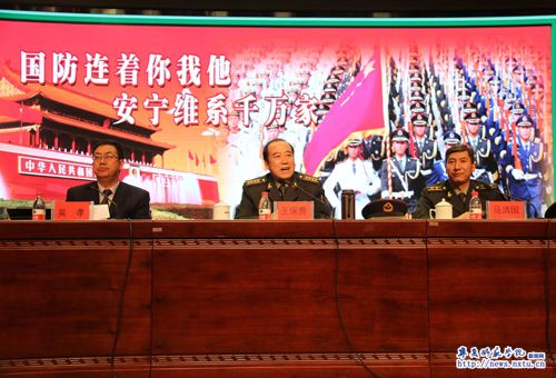 学校开展征兵政策法规宣讲活动