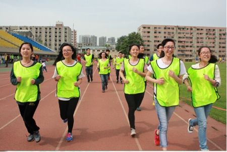 四川省2016年“全民营养周”活动在校启动