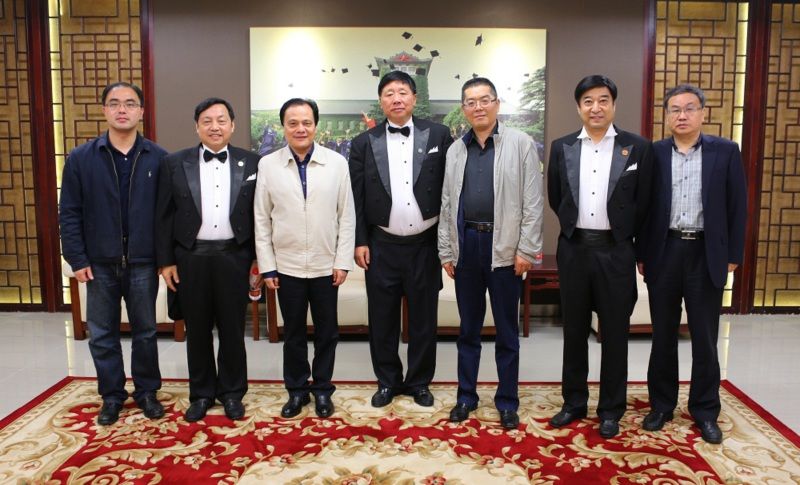 “音乐点亮人生”音乐沙龙在南京大学举行