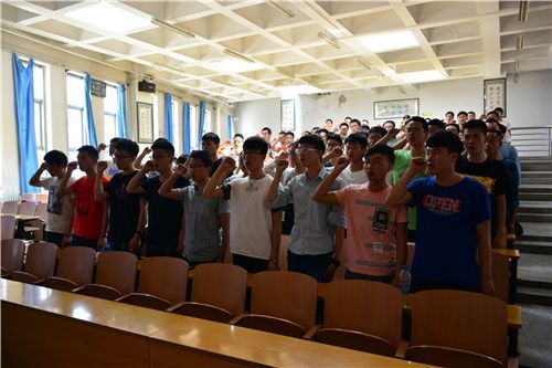 “两学一做”促党建，培育菁英树新风