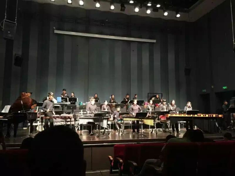 师范学院现代乐团在玉兰大剧院举办“流光溢彩”专场音乐会
