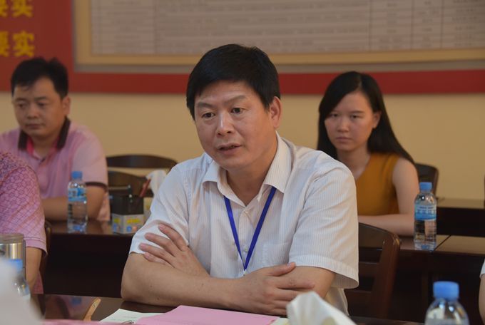 我院召开绿色节能建筑及校企合作交流会