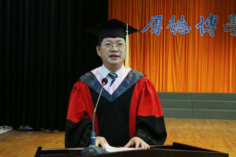 梦想·责任·善良 —— 2016届毕业典礼暨学位授予仪式隆重举行2016-06-23 155754 作者李薇 董小丹 来源玉师网 点击
