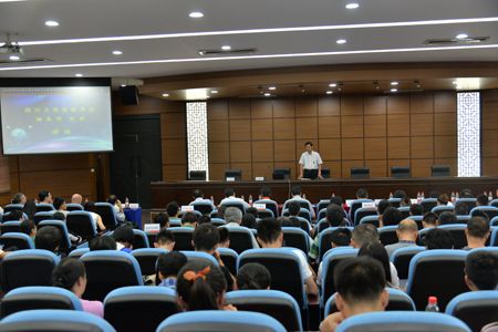 四川大学举行“实践及国际课程周”大学生创新创业教育经验交流会