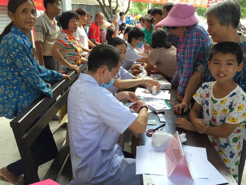 增强基层服务意识，助推精准扶贫前行