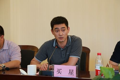 图自治区教育工委书记、教育厅党组书记梁超一行督导调研我校开展民族团结进步年工作情况