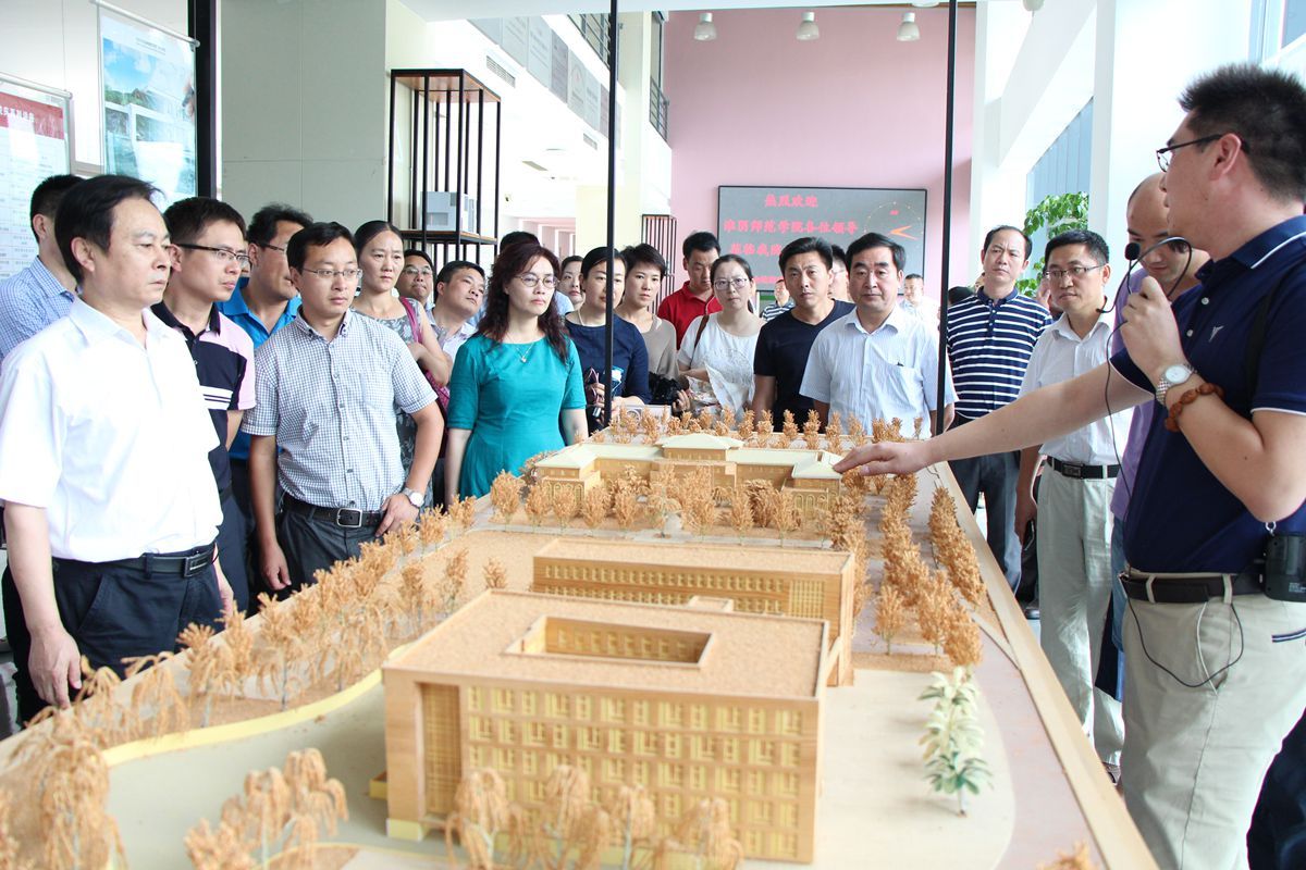 淮阴师范学院领导一行前来我校参加研修