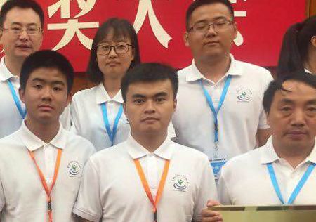 我校学子荣获我国青少年科技创新类最高荣誉——第十届“中国青少年科技创新奖”