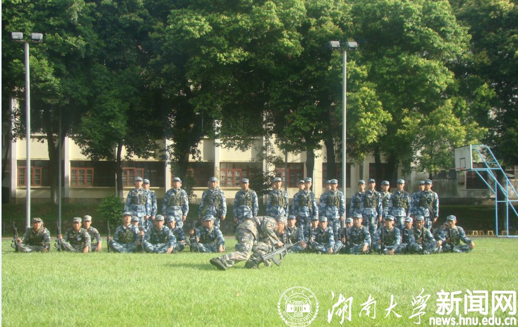 矢志蓝天空军国防生暑期基地化集中训练图文