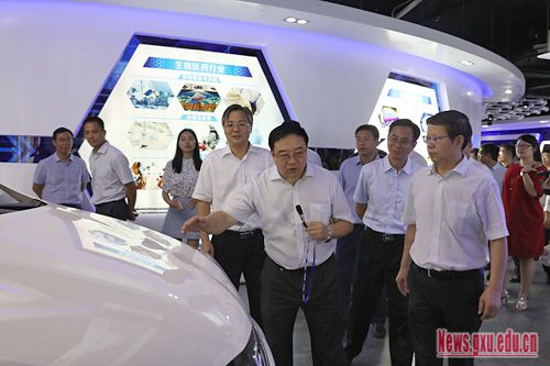 广西石墨烯研究院揭牌仪式在南宁高新区举行