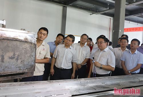 广西石墨烯研究院揭牌仪式在南宁高新区举行