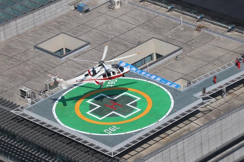我校附一院成功开展江苏省首次直升机空中医疗救援应急演练