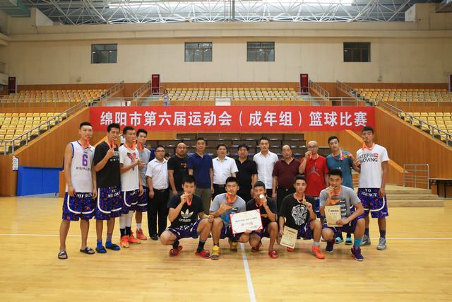 学校男子篮球队勇夺绵阳市第六届运动会篮球比赛冠军