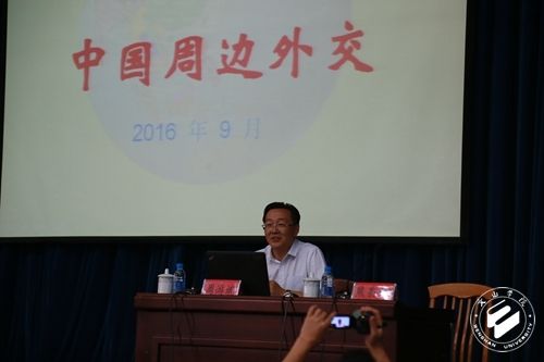 州委常委、副州长周游斌应邀到我校作学术报告.