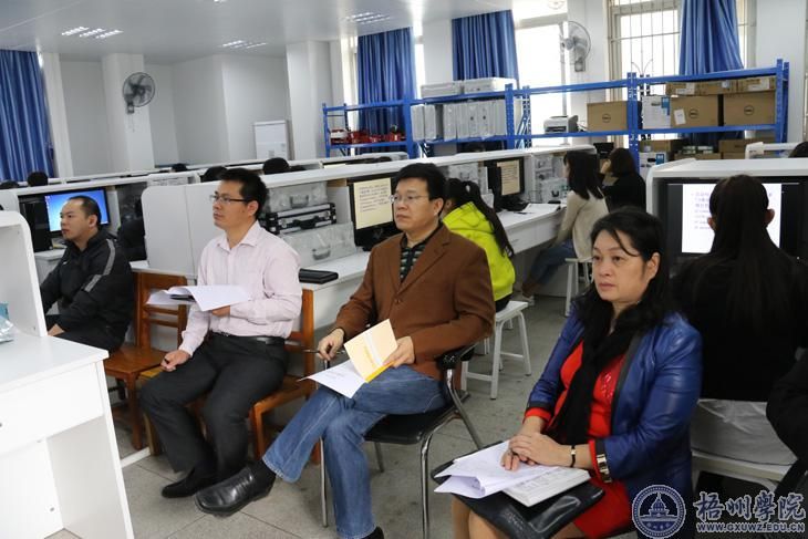 黉舍向导到教学一线  检查新学期教学工作情况