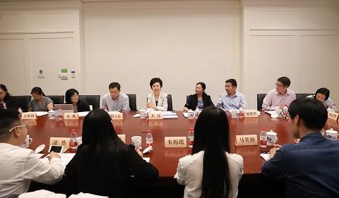 焦扬与门生会、研究生会主席团座谈交流